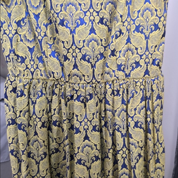 Party dress - Picture 4 of 6